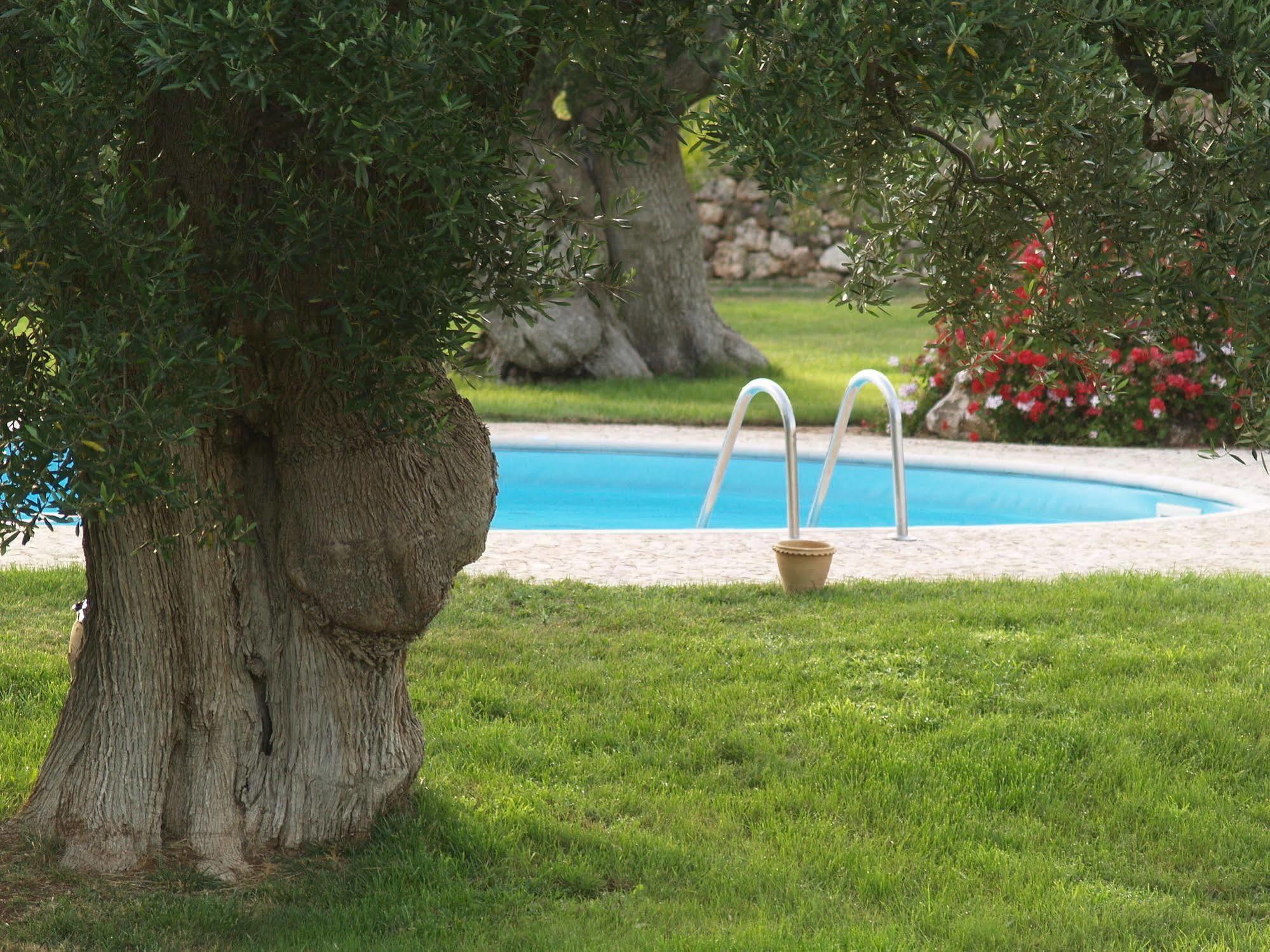 Hotel Masseria Tutosa Ostuni Exterior foto